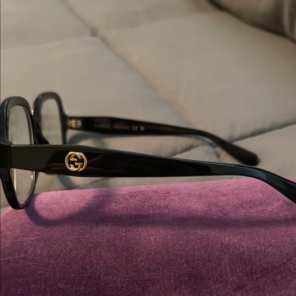 Gucci Black Square Glasses - Picture 7 of 7